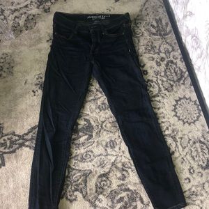 Dark wash american eagle jeggings